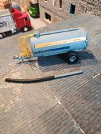 Alfa-Laval Britains mesttank uit 1979 met pijp, Hobby en Vrije tijd, Modelauto's | 1:32, Ophalen of Verzenden, Gebruikt, Tractor of Landbouw