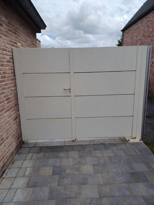 Mooie metalen poort, 2,46m breed(palen inclusief),1,87m hoog, Tuin en Terras, Tuinhekken en Hekwerk, Zo goed als nieuw, Ophalen