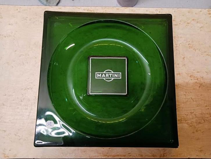 Martini asbak groot glas groen, Verzamelen, Merken en Reclamevoorwerpen, Ophalen of Verzenden