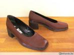 Chaussures marron pointure 38,5 - comme neuves, Chaussures basses, Comme neuf, Brun, Enlèvement ou Envoi