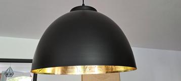 2 zwarte hanglampen met goud, Enlèvement, Comme neuf