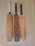 Set antieke cricketbats, Ophalen