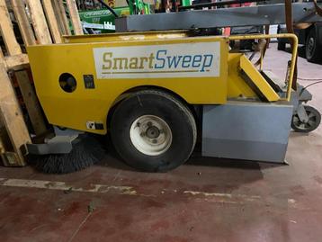 Aanbouw veegmachine beschikbaar voor biedingen