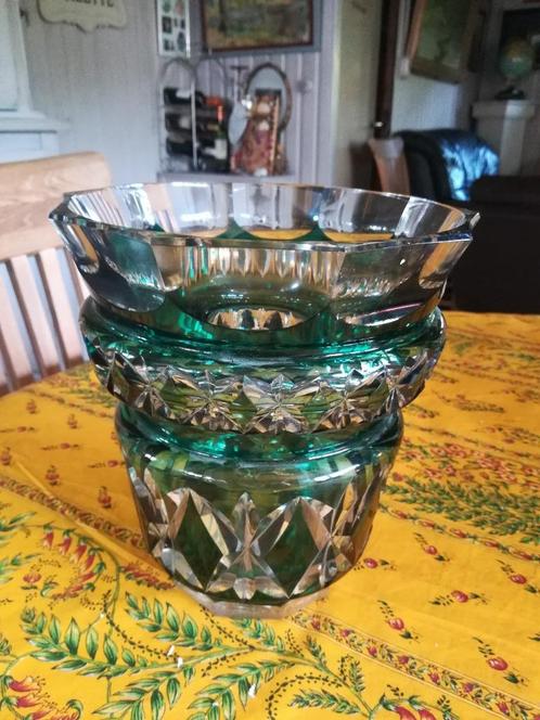 Een beschadigde uitgesneden vaas van Val Saint-Lambert, Antiek en Kunst, Antiek | Glaswerk en Kristal, Ophalen
