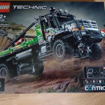 LEGO Technic Le Camion d'essai 4x4 Mercedes-Benz Zetros - 42129
