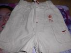 beige short 68, Kinderen en Baby's, Babykleding | Maat 68, Ophalen of Verzenden, Zo goed als nieuw, Jongetje, Broekje