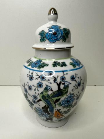 Collectable vintage japanese  porcelain beschikbaar voor biedingen