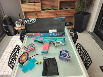 NERF Elite 2.0 Turbine CS-18 + kleine nerf geweer beschikbaar voor biedingen