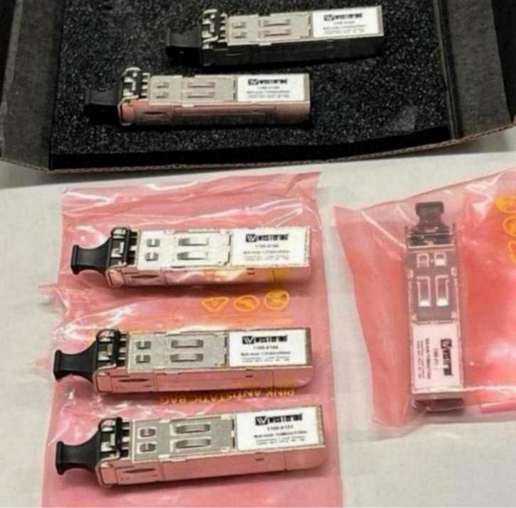 4x WESTERMO 1100-0144 en 2x 1100-0131 - SFP SX transceiver, Hobby en Vrije tijd, Elektronica-componenten, Zo goed als nieuw, Ophalen of Verzenden