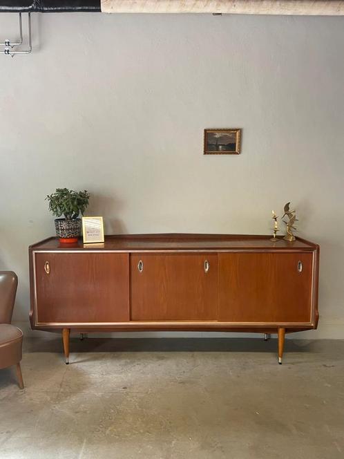 Vintage/retro dressoir - mid-century stijl, Huis en Inrichting, Kasten | Dressoirs, Zo goed als nieuw, 150 tot 200 cm, 25 tot 50 cm