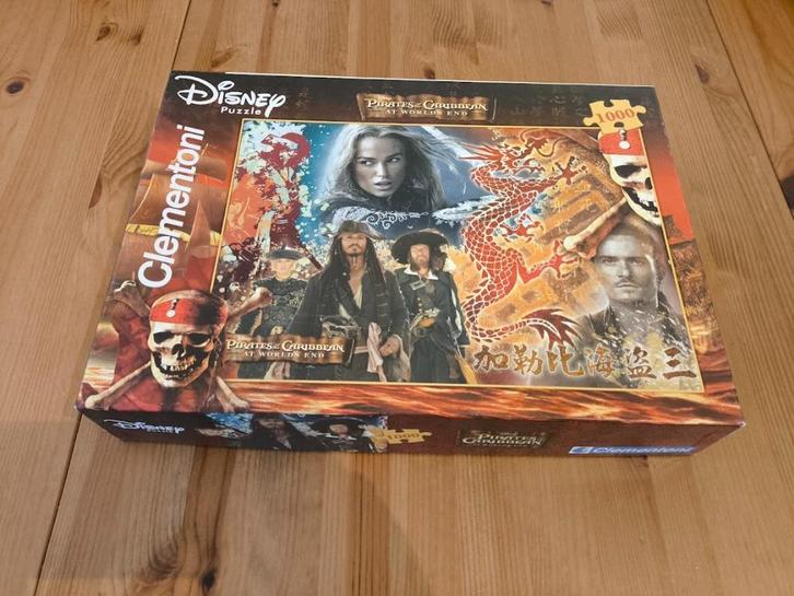 ‍️puzzel Pirates of the Caribbean (1000 stukjes), Hobby en Vrije tijd, Denksport en Puzzels, Gebruikt, Legpuzzel, 500 t/m 1500 stukjes