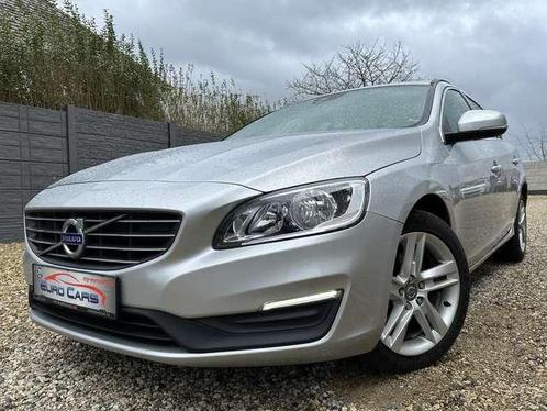 Volvo V60 1.6 D2 Momentum CUIR/LED/NAVI/CRUISE/PDC/BLUETOOTH, Auto's, Volvo, Bedrijf, V60, ABS, Airbags, Airconditioning, Bluetooth