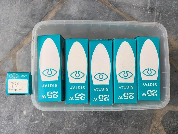 SIGMA gloeilampen 25W – E14 fitting (kaarsvorm), Huis en Inrichting, Lampen | Losse lampen, Ophalen of Verzenden
