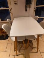 2 witte tafels en 8 witte stoelen te koop!, Ophalen