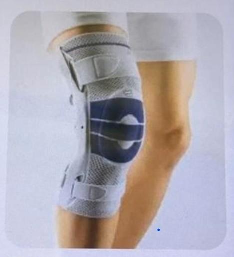 Bauerfeind GenuTrain S kniebrace rechts maat 3, Diversen, Braces, Zo goed als nieuw, Ophalen of Verzenden
