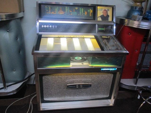 jukebox rock-ola centura  type 436   bj 1968, Collections, Machines | Jukebox, Utilisé, Rock Ola, 1960 à 1970, Avec singles, Enlèvement