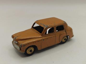 Dinky Toys England 154 Hillman Minx beschikbaar voor biedingen