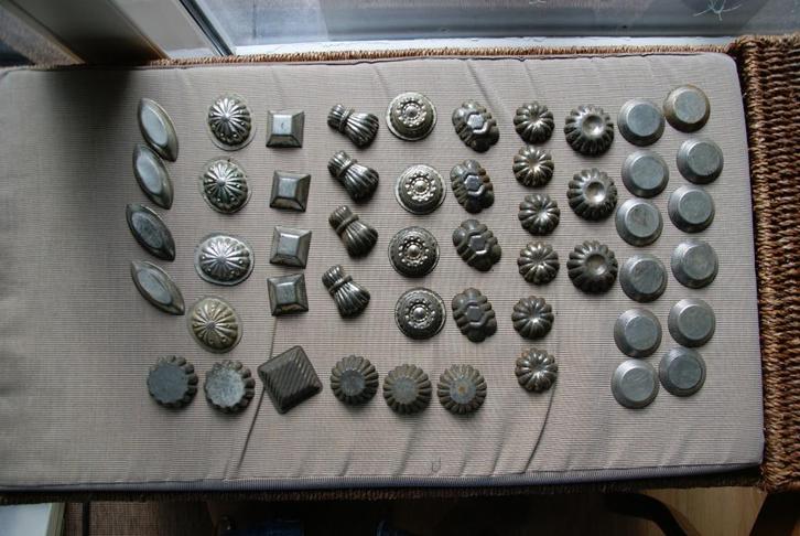 unieke oude metalen bakvormen voor kleine hapjes, Hobby en Vrije tijd, Taarten en Cupcakes maken, Gebruikt, Bakvorm, Ophalen of Verzenden