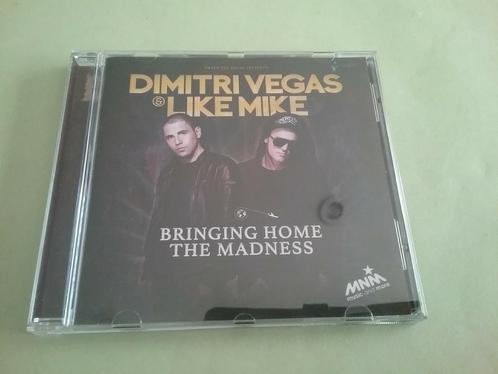 CD ^Bringing Home The Madness^ van Dimitri Vegas& Like Mike, Cd's en Dvd's, Cd's | Dance en House, Zo goed als nieuw, Ophalen of Verzenden