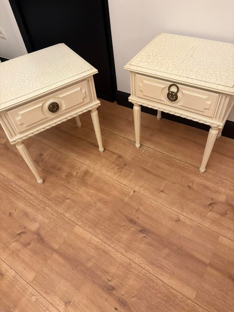 2 commodes, Enlèvement, Comme neuf
