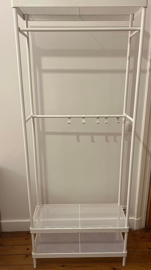 Portant à vêtements blanc avec étagères – très bon état, Maison & Meubles, Enlèvement, Comme neuf