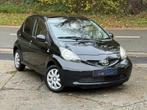 Toyota Aygo 1.0 Essence 2007 **92000km** airco, Auto's, Toyota, Zwart, Bedrijf, 5 deurs, Aygo