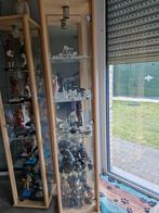 Vitrinekast met hout en glas en verlichting. 175cm hoog, Huis en Inrichting, Kasten | Vitrinekasten, Ophalen, Gebruikt, Glas