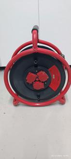 Stevige kabelhaspel, Doe-het-zelf en Bouw, Elektriciteit en Kabels, Ophalen, Zo goed als nieuw