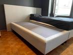 Bed met matrassen,  bj 2023, weinig gebruikt, boxspring, Ophalen, Zo goed als nieuw, Twijfelaar, 180 cm