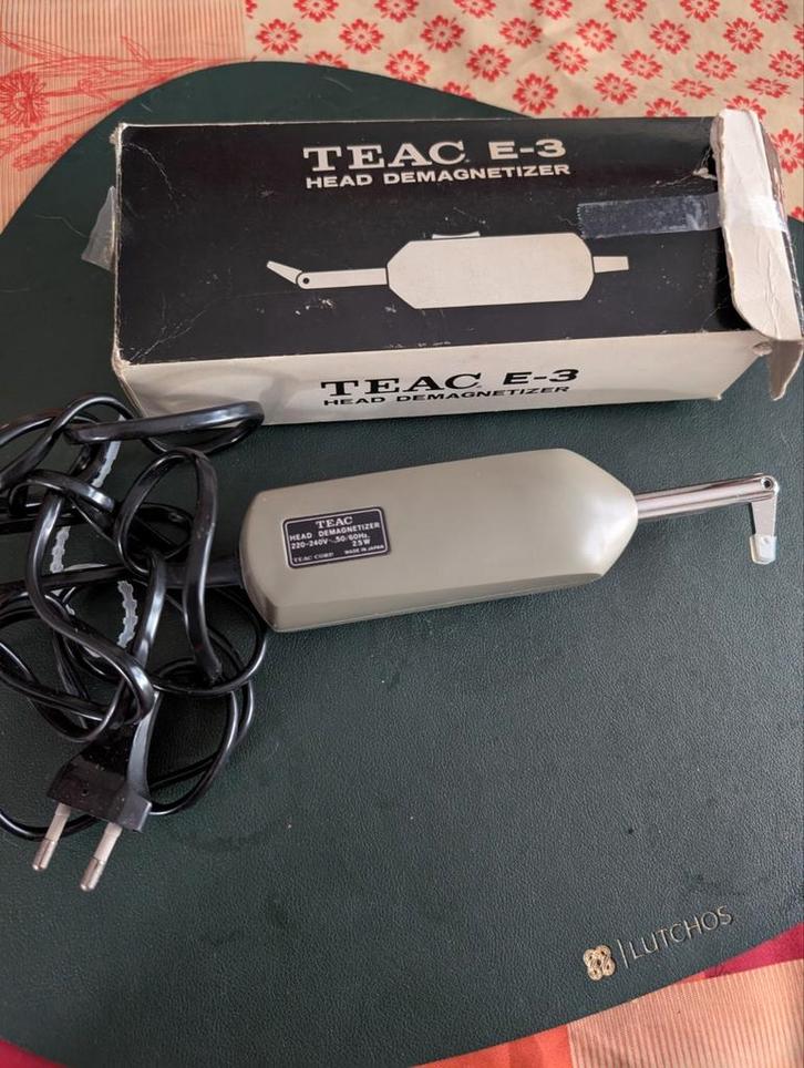 TEAC E3 HEAD DEMAGNETISER, Muziek en Instrumenten, Microfoons, Zo goed als nieuw, Ophalen of Verzenden