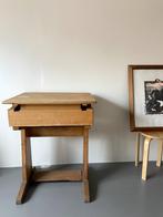 Bureau "lessenaar", Ophalen, Gebruikt, Bureau