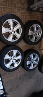 Originele Renault Clio 4 velgen 16inch 4x100, Auto-onderdelen, Ophalen, Gebruikt, 16 inch, Band(en)