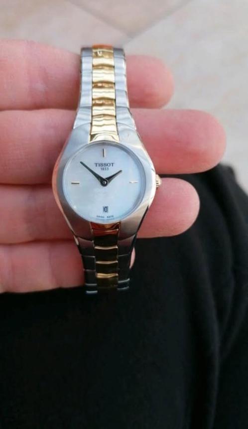 Montre Tissot, Handtassen en Accessoires, Horloges | Dames, Nieuw, Polshorloge, Overige merken, Ophalen of Verzenden