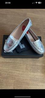 Moccasins van het Love Moschino, Love Moschino, Nieuw, Grijs, Ballerina's