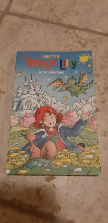 Boek Heksje Lilly in wonderland  beschikbaar voor biedingen