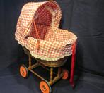 Berceau pour poupée sur roulettes, Enlèvement