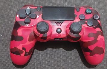 Manette PS4  disponible aux enchères