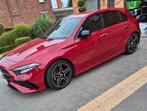 Mercedes A-Klasse 180 AMG Lijn 2025, Auto's, 1440 kg, 4 cilinders, Alcantara, 5 zetels