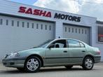 Toyota Avensis 1.6 Benzine | 185.000 KM | Belgische Wagen, Voorwielaandrijving, Stof, Avensis, Zwart