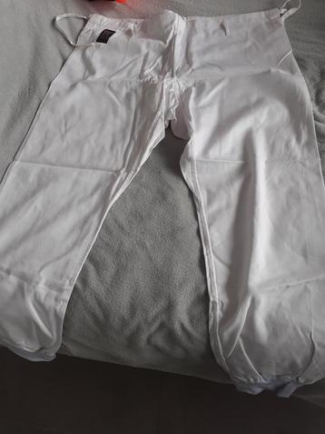 Witte broek fuji gi 190, Enlèvement, Comme neuf