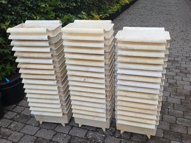 BATO aardbeien bakken WIT, Tuin en Terras, Bloembakken en Plantenbakken, Gebruikt, Kunststof, Balkon, Tuin, Minder dan 30 cm, Minder dan 60 cm