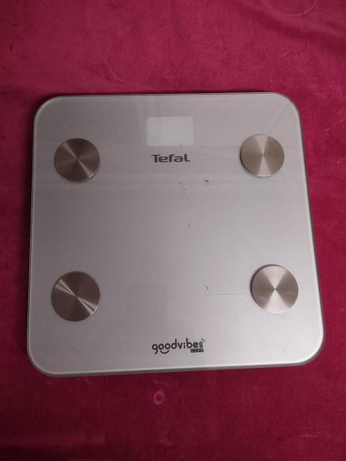 Tefal weegschaal met batterij, Elektronische apparatuur, Weegschalen, Zo goed als nieuw, Digitaal, Personenweegschaal, 1 tot 500 gram