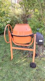 Betonmolen BETOMIX - BX134 - Zo goed als nieuw!, Bricolage & Construction, Bétonnières, Enlèvement, Comme neuf