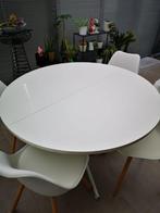 uittrekbare ronde keukentafel met vier stoelen, 100 tot 150 cm, 100 tot 150 cm, Modern, Rond