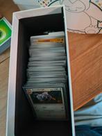 150 pokémonkaarten + doos en aantal toebehoren, Hobby en Vrije tijd, Ophalen, Zo goed als nieuw