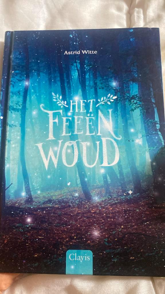 Astrid Witte - Het feeënwoud, Boeken, Kinderboeken | Jeugd | onder 10 jaar, Zo goed als nieuw, Ophalen