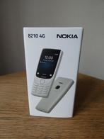 NOKIA 8210 4G ( Rouge ) GSM NEUF ( encore emballé d'usine ), Telecommunicatie, Mobiele telefoons | Nokia, Minder dan 3 megapixel