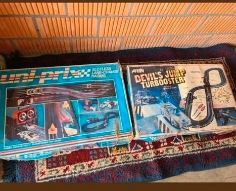 Vintage Racebaan Set - Uni Prix & Artin Devil's Jump, Verzamelen, Automerken, Motoren en Formule 1, Zo goed als nieuw, Auto's