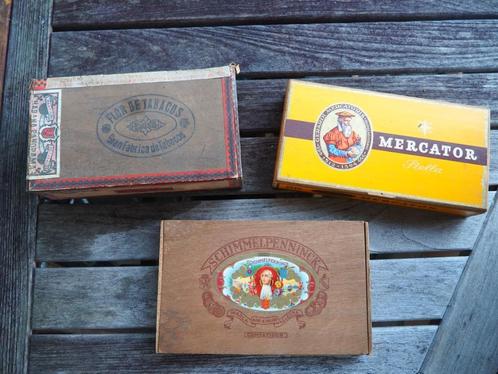 3 Houten sigarendoosjes, Verzamelen, Rookartikelen, Aanstekers en Luciferdoosjes, Zo goed als nieuw, Tabaksdoos of Verpakking