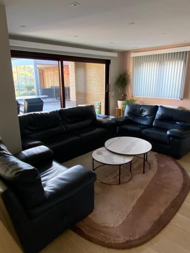 Lederen salon (  3-zit, 2-zit en 1-zit)- blauw, krasvrij, Huis en Inrichting, Zetels | Zetels en Chaises Longues, Gebruikt, Vierpersoons of meer